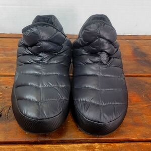 Women's The North Face Black Quilted Slip-On Puffer Shoes